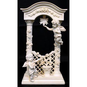 VTG 9.5" Trellis Angel Cherubs Roses White Resin Statue Victorian Romantic Hook